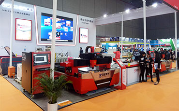 F3015E Станок Для Лазерной Резки Волокна  in Shanghai Exhibition